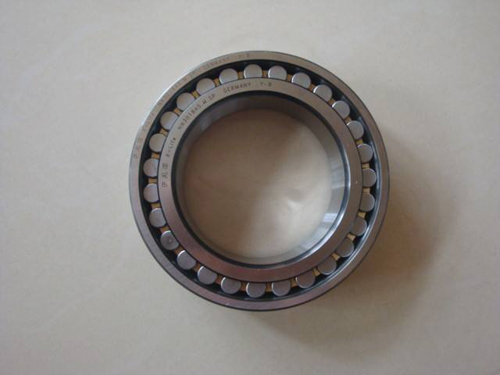 Easy-maintainable polyamide cage bearing 6204/C3